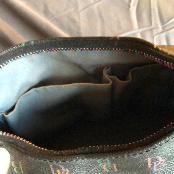 Purse - Picture 3 of 3